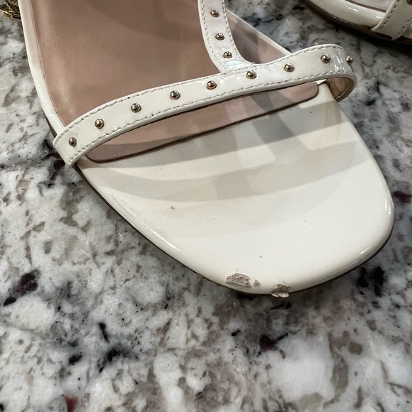 Karl Lagerfeld Tineet Studded Patent Leather Sandals Size 10 - Picture 5 of 9